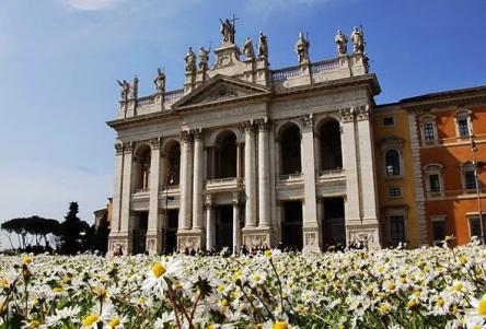 Strane storie al Laterano: il mago, la papessa e l’imperatore