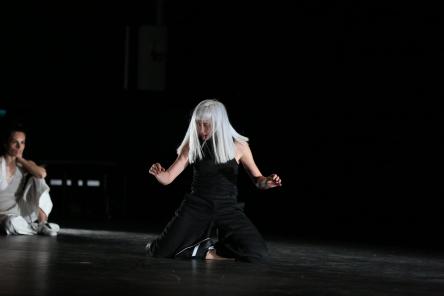 Adriana Borriello a Paesaggi del Corpo Festival Internazionale di Danza Contemporanea