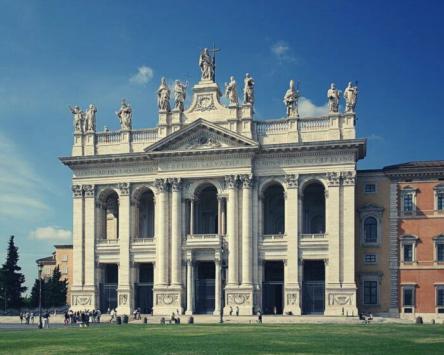 San Giovanni in Laterano: basilica e chiostro