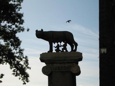 Eventi e Visite Guidate serali Roma: La Nascita di Roma 30/08/2013