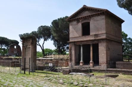 Visita Guidata - L'AREA ARCHEOLOGICA DELLA VIA LATINA, Apertura Straordinaria!