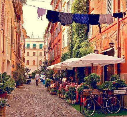 Roma al tramonto con i vostri Bambini Dall’Isola Tiberina ai Vicoli di Trastevere - visita guidata x