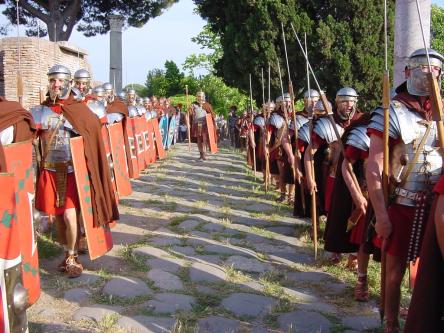 Arena. Dentro la Storia