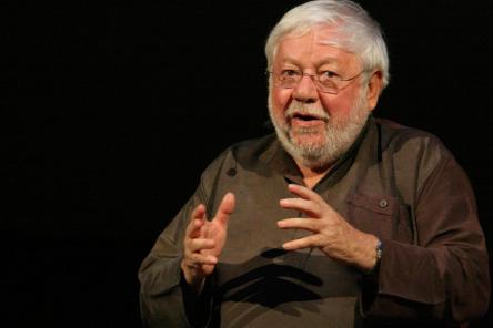 Paolo Villaggio si racconta a Pino Strabioli