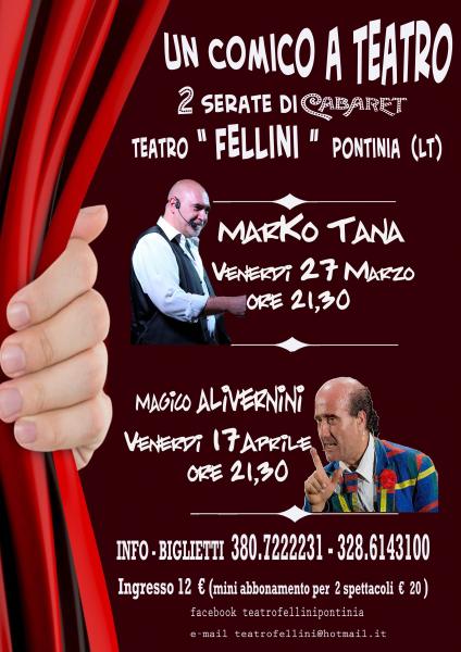 un comico a teatro