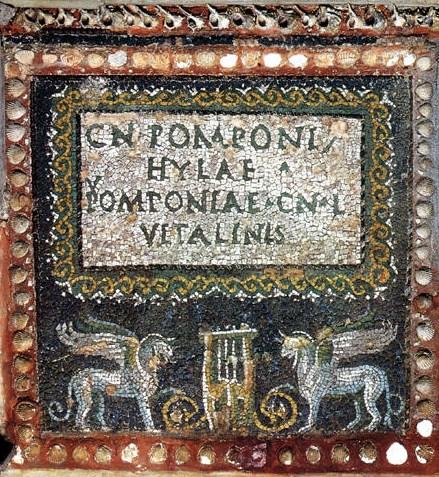 Visita Guidata, IL COLOMBARIO DI POMPONIO HYLAS