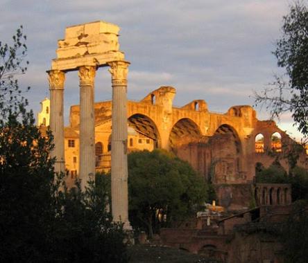 Roma al tramonto: passeggiata archeologica dal Campidoglio al Colosseo: sabato 16/05/15, h 17.00