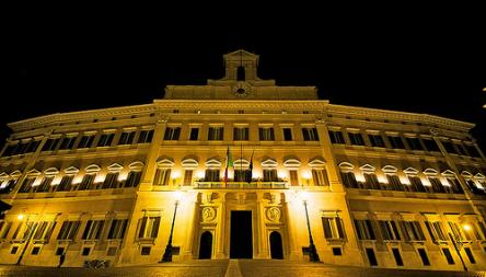 I Palazzi del Potere - passeggiata serale nella storia di Roma - sabato 01/08/15, h 21.00