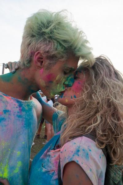 HOLI-IL FESTIVAL DEI COLORI ESORDISCE A ROMA
