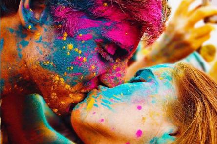 IL CAPODANNO E’ MULTICOLOR: L’HOLI NEW YEAR,  ARRIVA A RAINBOW MAGICLAND