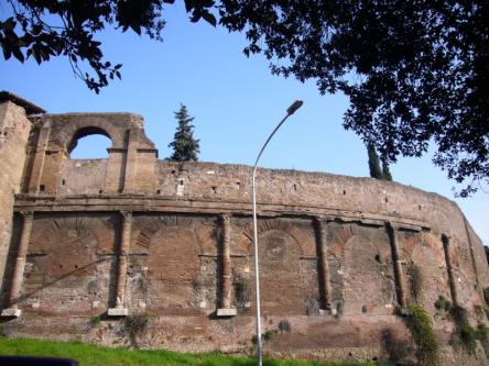 Visita Guidata, L'ANFITEATRO CASTRENSE E L'AREA ARCHEOLOGICA DI S. CROCE IN GERUSALEMME