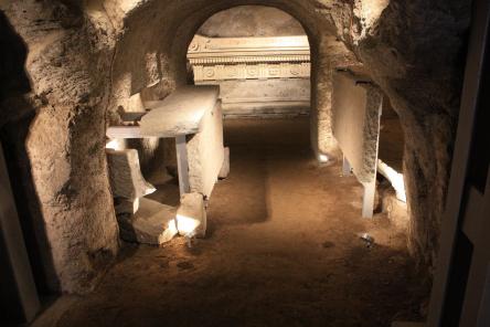 La tomba degli Scipioni e il colombario anonimo (APERTURA RISERVATA)