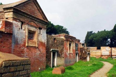 La Necropoli di Porto: visita guidata dell’area archeologica dell'Isola Sacra