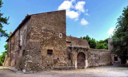 Il Casale Roma Vecchia e il Parco degli Acquedotti
