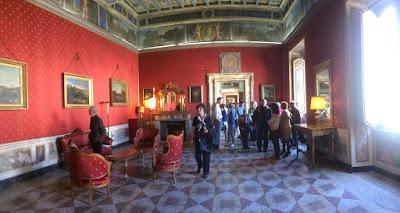 Palazzo Ferrajoli del Bufalo - Visita guidata con aperitivo Roma