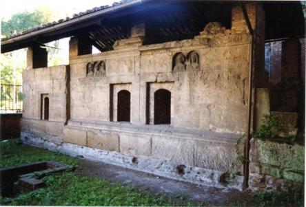 Visita Guidata, I Sepolcri della Via Statilia e l'Acquedotto Neroniano