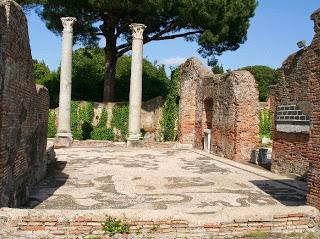 Ostia Antica 2° percorso: dal Macellum a Porta Marina - Visita guidata