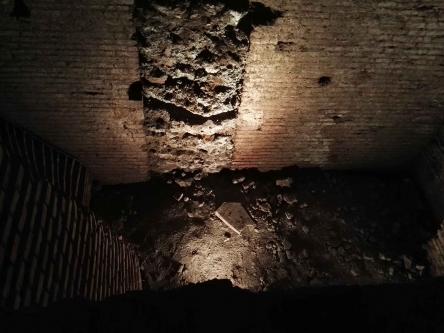 Insula sotto Palazzo Specchi e San Paolo alla Regola Luoghi normalmente non accessibili al pubblico