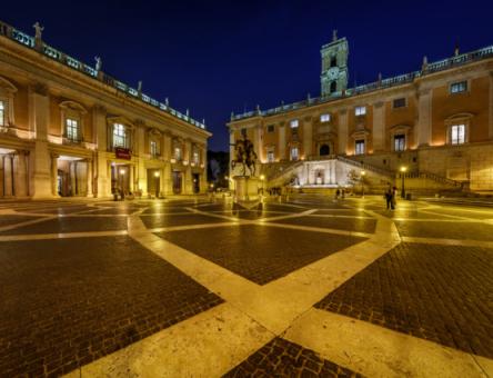 Le terrazze del Campidoglio in serale