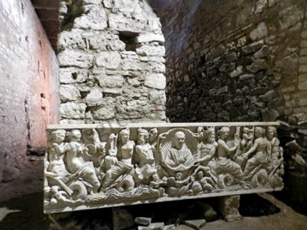 I Sotterranei di Trastevere - Visita guidata delle Chiese di San Crisogono e di San Cosimato