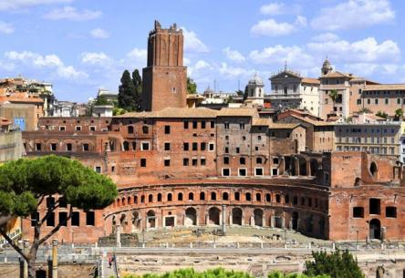 Mercati di Traiano, Casa dei Cavalieri di Rodi e Torre delle Milizie - Visita guidata in maschera