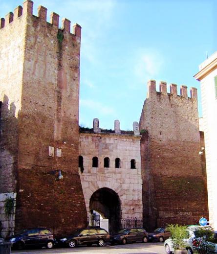 Visita Guidata, LA PORTA TIBURTINA E IL CAMMINAMENTO SULLE MURA AURELIANE