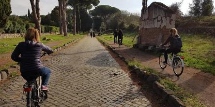 Pedalata tra storia e natura