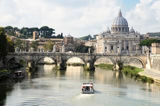 Domenica 24 aprile, h 15:30 - Visita guidata in Battello sul Tevere