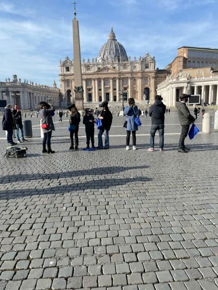 Visita guidata San Pietro 3D con tramonto al Castello