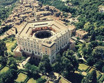 Le Domeniche dell’Asino d’Oro. Palazzo Farnese a Caprarola (VT)