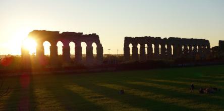 Tramonto sugli Acquedotti di Roma Antica - visita guidata a piedi